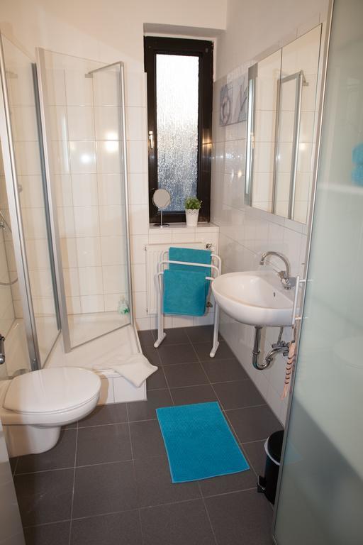 Apartmenthaus Lorbach Solingen Exterior foto